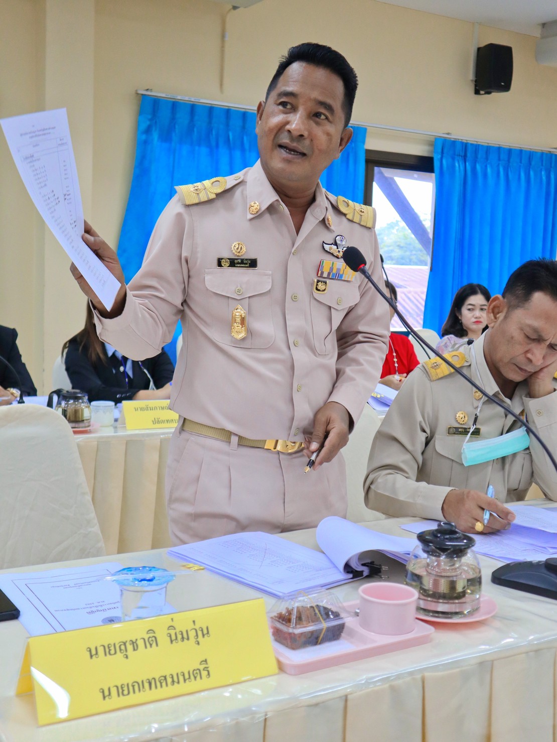 ประชุมสภาเทศบาลตำบลชุมพล  สมัยสามัญ สมัยที่ ๔ ประจำปี ๒๕๖๕